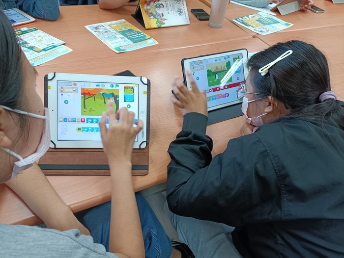 [Study Activity] 20230606 Japanese Department conducts a study on "Taking Downward Roots in AI Programming Education" -Image